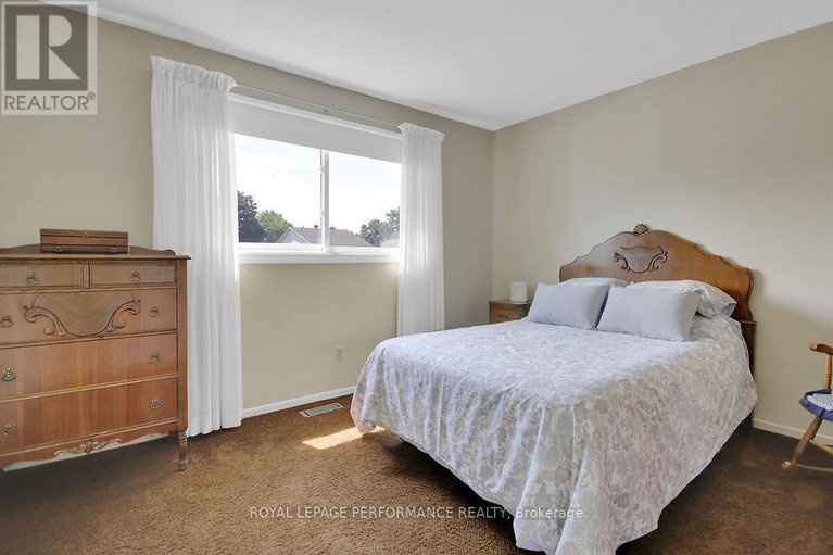 28599541/6343-viseneau-drive/chateauneuf/ottawa/ontario/K1C2G8_27