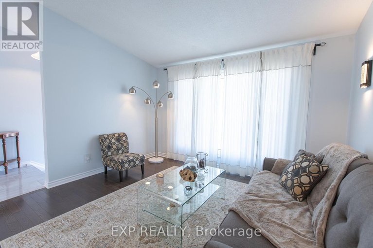 29593883/1534-rosebella-avenue/blossom-parkkemp-parkfindlay-creek/ottawa/ontario/K1T1E8_12
