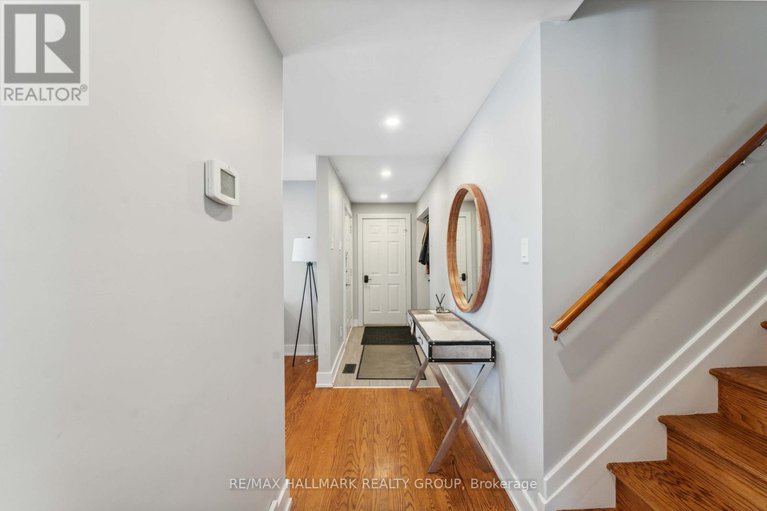 28618347/2425-ogilvie-road/beacon-hill-north/ottawa/ontario/K1J7N3_19