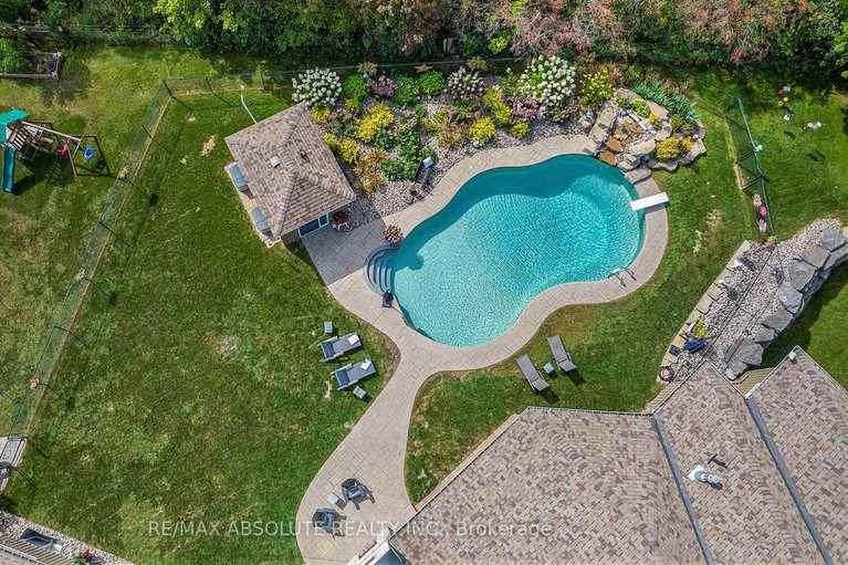28563037/37-fairhaven-place/mcnabbraeside-twps/mcnabbraeside/ontario/K7S0B7_38