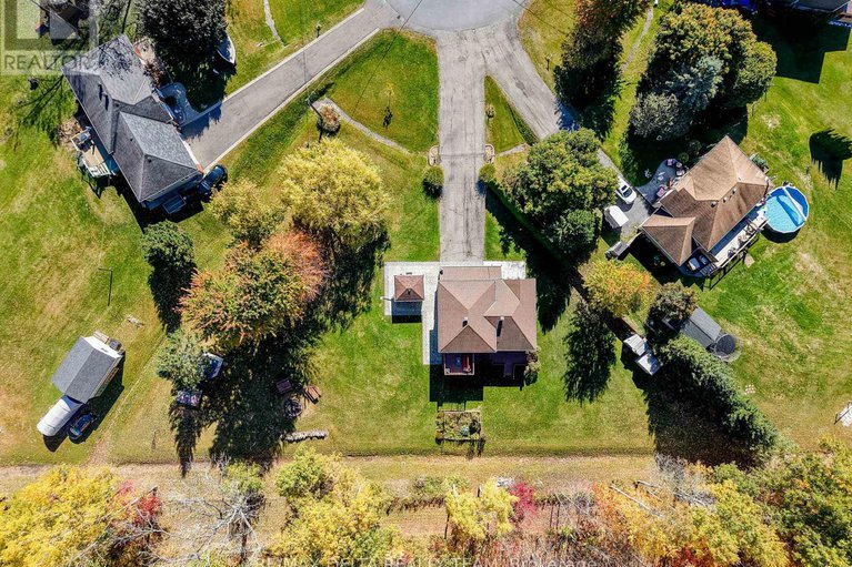 29027836/1099-des-erables-court/clarencerockland-twp/clarence-rockland/ontario/K4K1K9_3