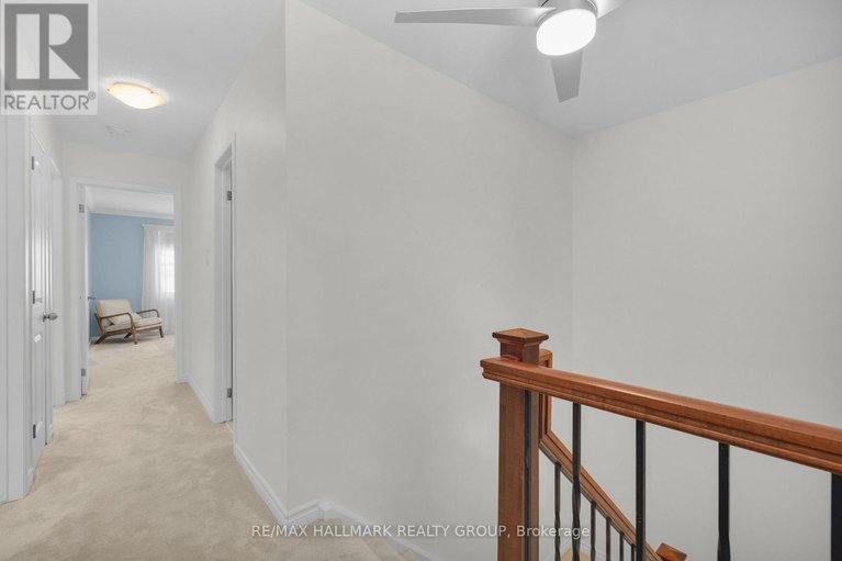 29397624/17-glenmoriston-avenue/glencairnhazeldean/ottawa/ontario/K2L2S3_17