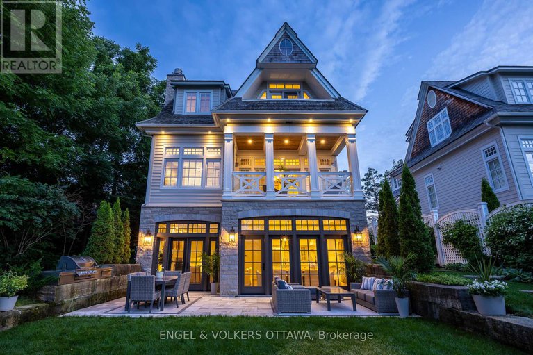 28062589/5651-herwig-place/manotick-south-to-roger-stevens/ottawa/ontario/K4M1B3_37
