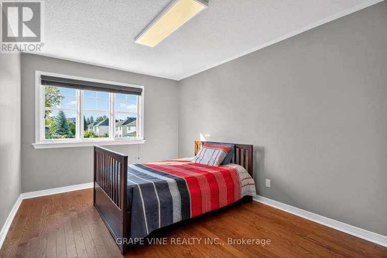 28879792/823-scala-avenue/notting-hillsummerside/ottawa/ontario/K4A4M2_33