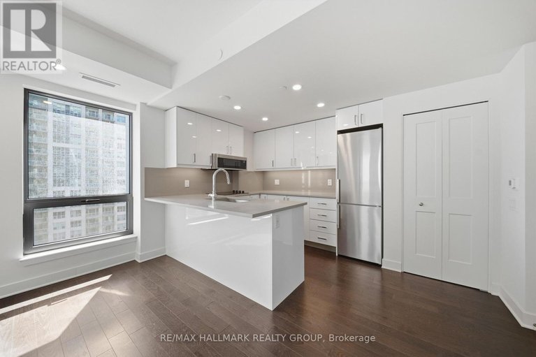 29589395/1408-180-george-street/lower-townbyward-market/ottawa/ontario/K1N0G8_7