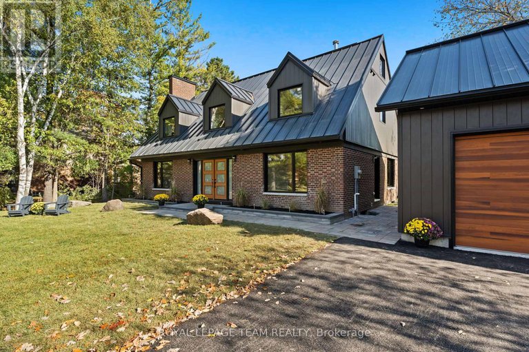 28989052/5575-south-sunset-drive/manotick-long-island-nicholls-island/ottawa/ontario/K4M1J4_4