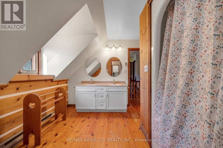 29134543/188-burns-drive/mcnabbraeside-twps/mcnabbraeside/ontario/K0A1G0_37