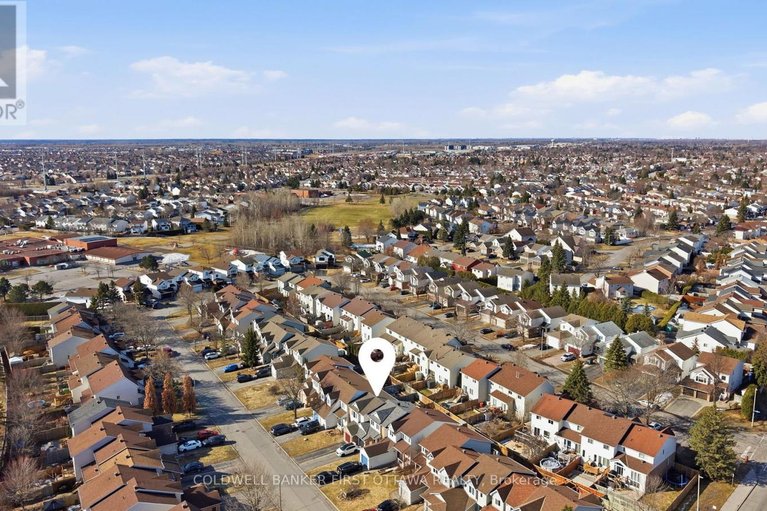 29644136/1902-hennessy-crescent/fallingbrookgardenway-south/ottawa/ontario/K4A3X7_44