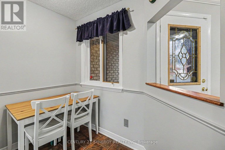 29613815/41-hunterswood-crescent/hunt-club-park/ottawa/ontario/K1G5V7_10