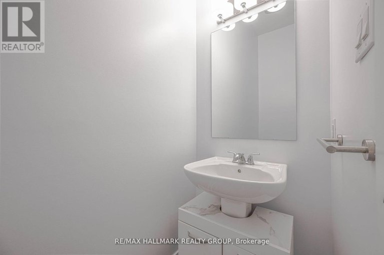 28996957/6357-perth-street/btwn-franktown-rd-fallowfield-rd/ottawa/ontario/K0A2Z0_7