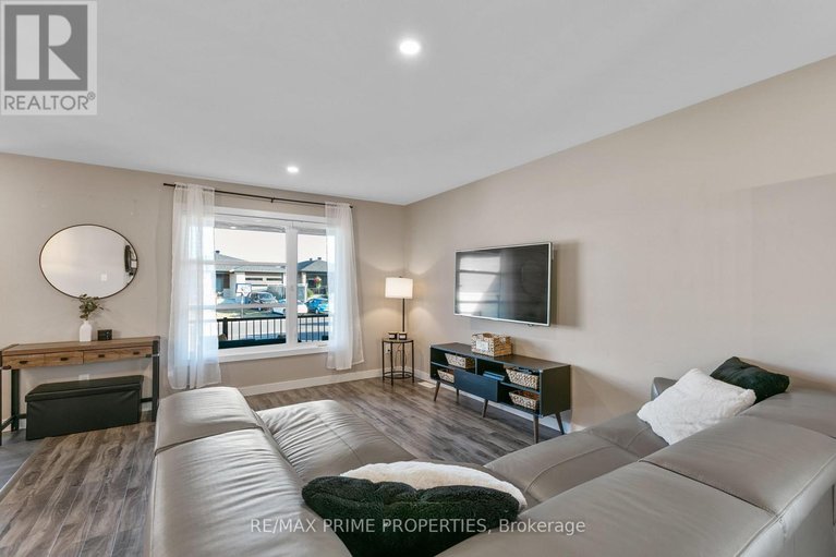 29565533/208-filion-street/embrun/russell/ontario/K0A1W0_11