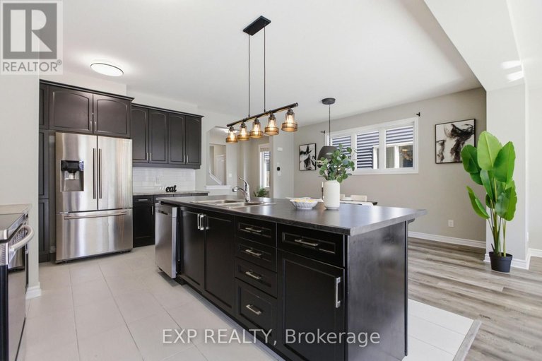 29644619/652-continental-avenue/emerald-meadowstrailwest/ottawa/ontario/K2V0R1_9