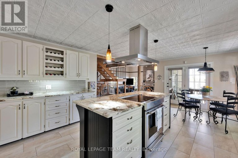 28320993/270-morris-island-drive/fitzroy/ottawa/ontario/K7S3G7_21