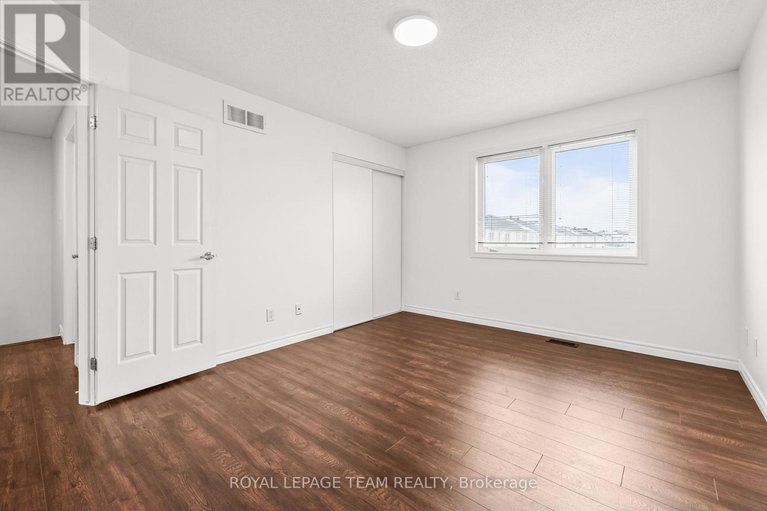 29387877/2751-grand-canal-street/half-moon-bay/ottawa/ontario/K2J0T1_18