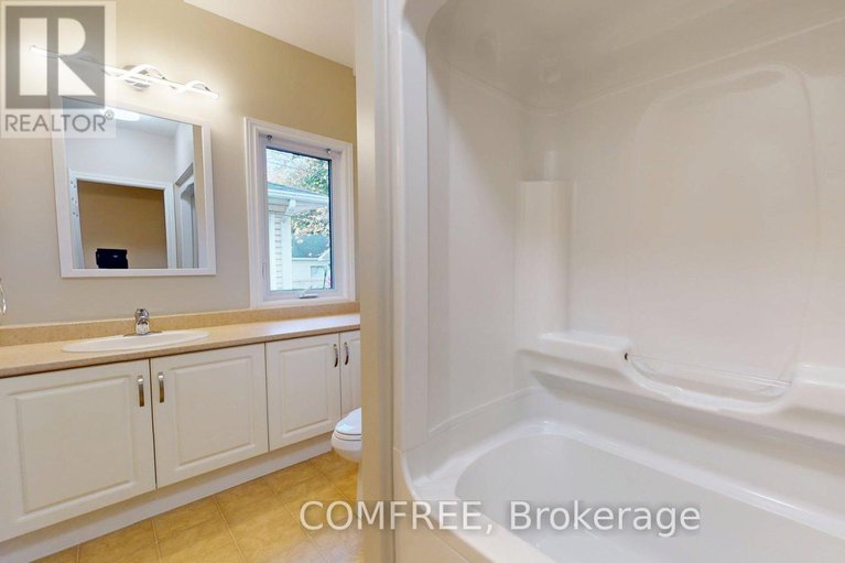 29041005/253-goulburn-avenue/sandy-hill/ottawa/ontario/K1N8E5_20