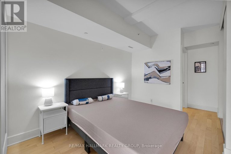 29174804/106-390-booth-street/west-centre-town/ottawa/ontario/K1R7K6_26