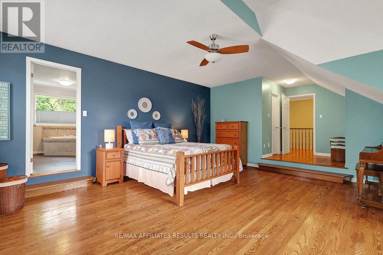 28999165/35-crantham-crescent/stittsville-central/ottawa/ontario/K2S1R2_25