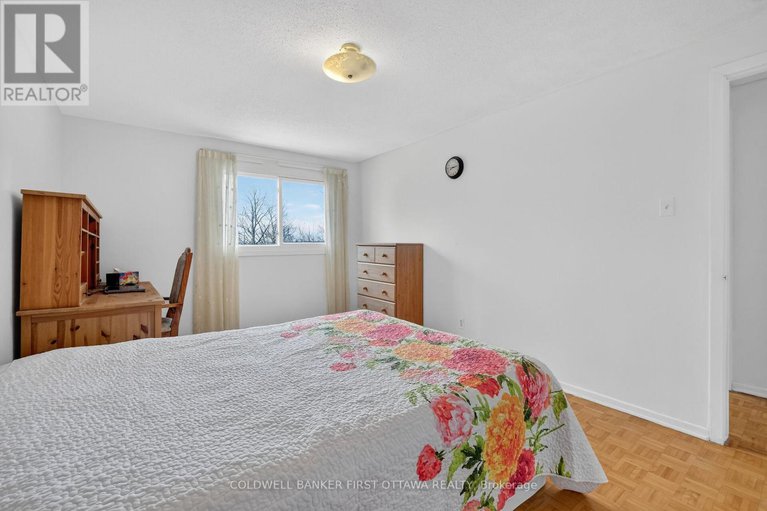 29449932/17-300-stone-quarry-private-s/carson-meadows/ottawa/ontario/K1K3Y2_58