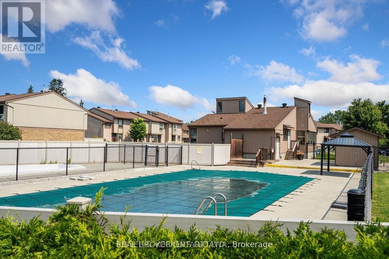 29616177/2049-stonehenge-crescent/pineview/ottawa/ontario/K1B4N7_38