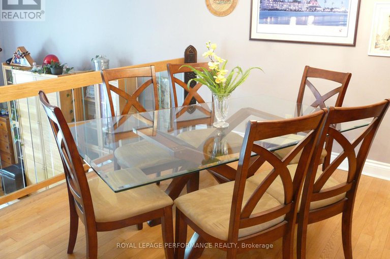 28923517/1473-waltham-street/sawmill-creektimbermill/ottawa/ontario/K1T2T5_9