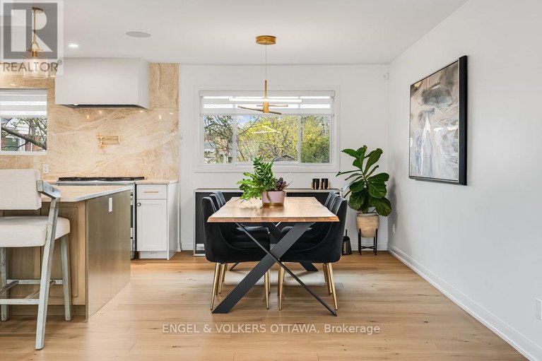 28298907/953-fairlawn-avenue/mckellar-heightsglabar-park/ottawa/ontario/K2A3S7_25