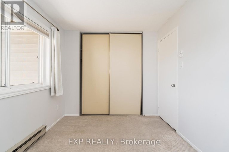 28936753/317-270-brittany-drive/viscount-alexander-park/ottawa/ontario/K1K4M3_13