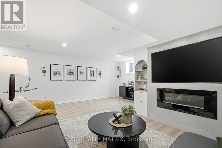 29679101/553-jackdaw-avenue/half-moon-bay/ottawa/ontario/K2J6N1_30