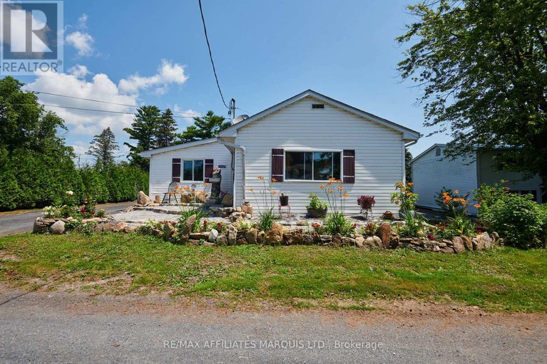 28593568/6923-salem-lane/south-glengarry-charlottenburgh-twp/south-glengarry/ontario/K6H5R5_2