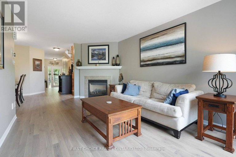 28420949/196-trail-side-circle/springridgeeast-village/ottawa/ontario/K4A5B4_11