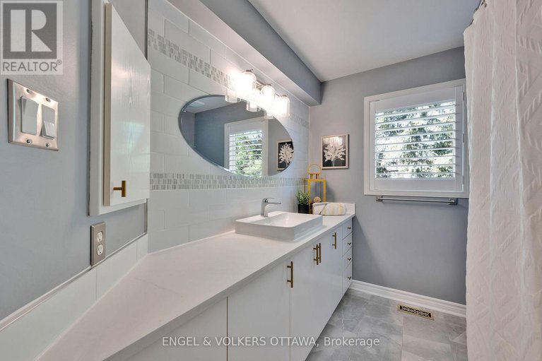 28759650/5-wynridge-place/emerald-meadowstrailwest/ottawa/ontario/K2M2S9_31