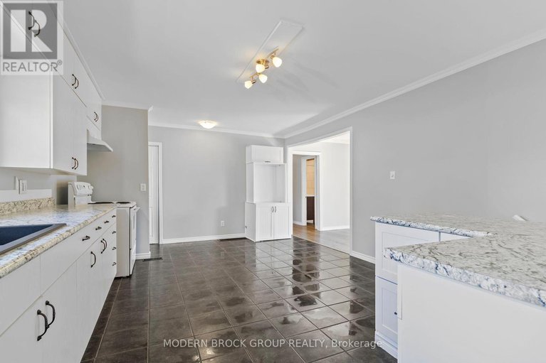 28960799/27-sarah-street/augusta-twp/augusta/ontario/K0E1P0_13