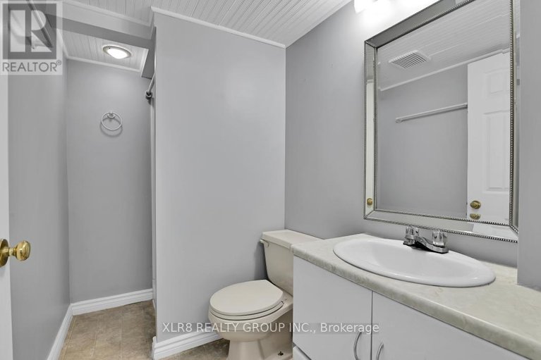 29676321/12-john-sidney-crescent/stittsville-south/ottawa/ontario/K2S1J7_32