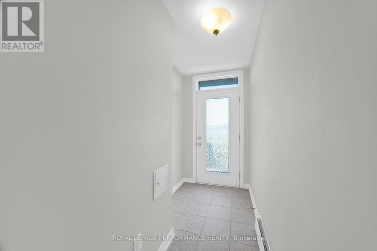 29430719/517-ozawa-private-e/cfb-rockcliffe-and-area/ottawa/ontario/K1K4Z8_3