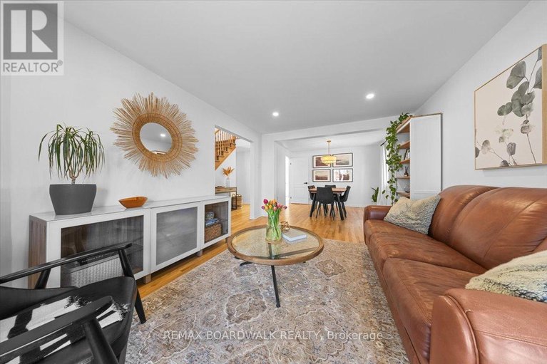 29650202/1715-teakdale-avenue/chapel-hill/ottawa/ontario/K1C6M8_22