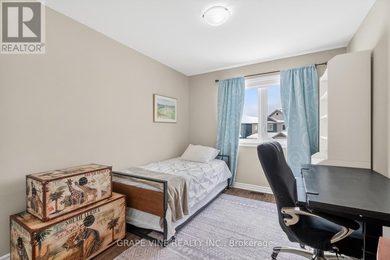 29642085/650-fisher-street/north-grenville-twp-kemptville-south/north-grenville/ontario/K0G1J0_31