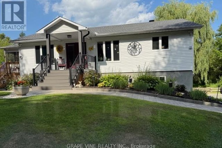 29611592/119-sierra-woods-drive/huntley-ward-south-west/ottawa/ontario/K0A1L0_3