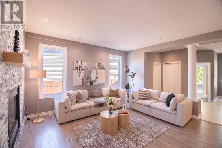 28375407/34-keighley-circle/morgans-grantsouth-march/ottawa/ontario/K2K3H8_9