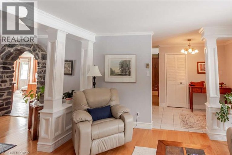 29370176/704-pattee-road/hawkesbury/ontario/K6A2R2_33