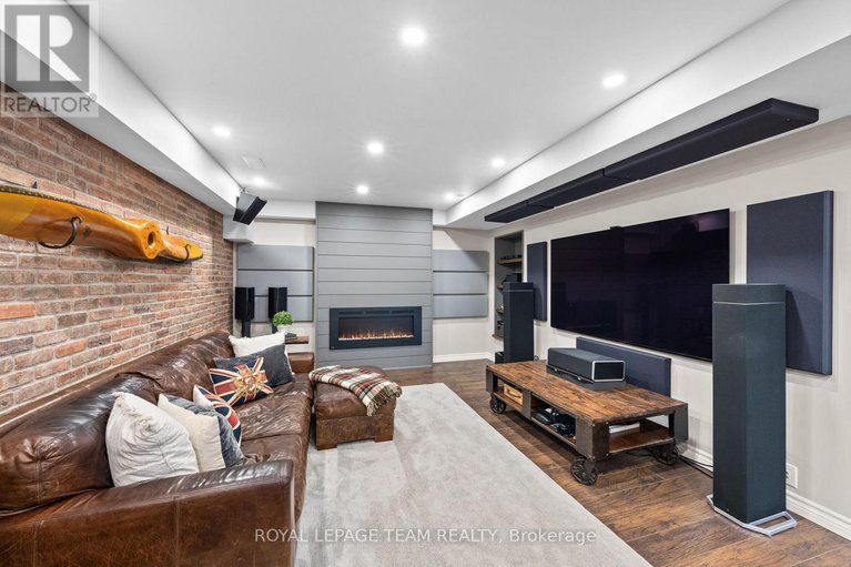 29403241/5557-pettapiece-crescent/manotick-village-manotick-estates/ottawa/ontario/K4M1C5_40