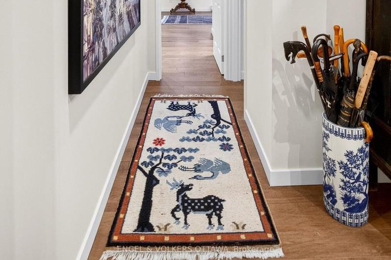 29267710/2404-160-george-street/lower-townbyward-market/ottawa/ontario/K1N9M2_29