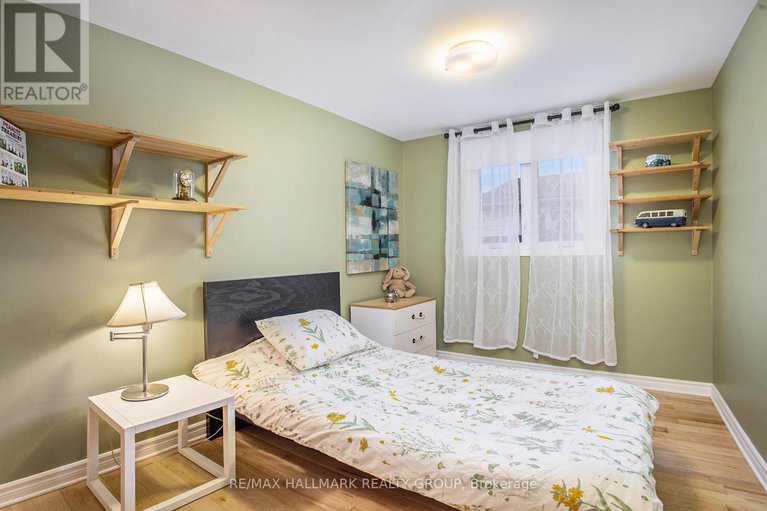 28317250/199-old-colony-road/glencairnhazeldean/ottawa/ontario/K2L1M6_10