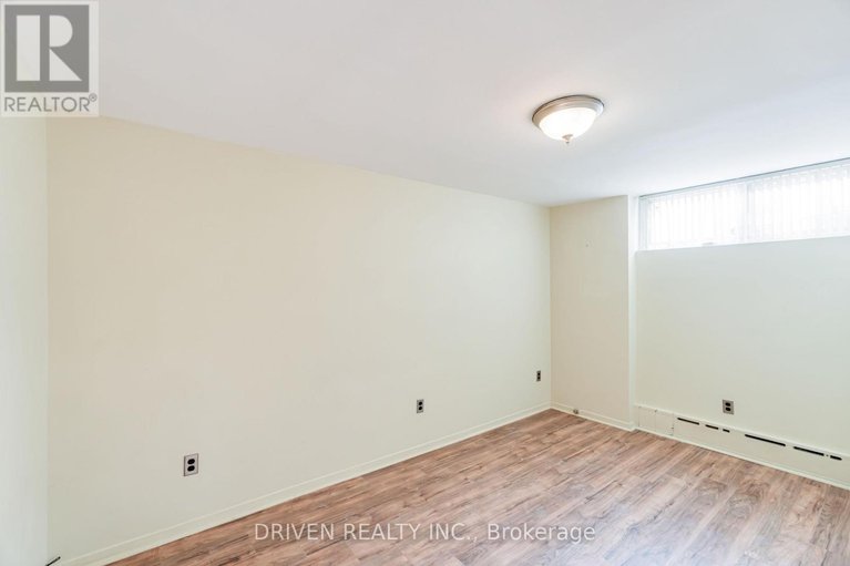 28353982/1266-walkley-road/ellwood/ottawa/ontario/K1V6P7_30
