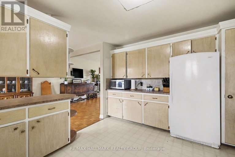 29617712/4827-anderson-road/carlsbad-springs/ottawa/ontario/K0A1K0_9