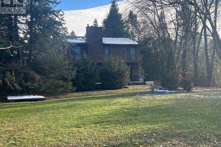 29262482/5361-hilltop-drive/manotick-long-island-nicholls-island/ottawa/ontario/K4M1G4_46