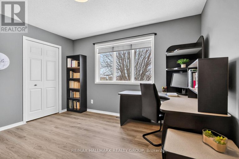 29279134/355-west-ridge-drive/stittsville-south/ottawa/ontario/K2S2G8_22