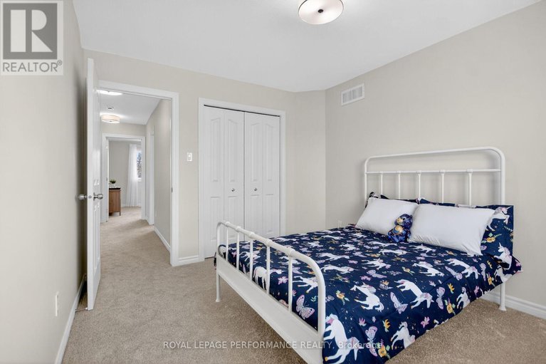 29164946/1910-schroeder-crescent/springridgeeast-village/ottawa/ontario/K4A4P8_36