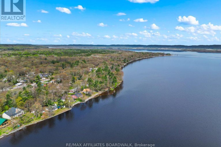 28747497/191-macmillan-lane/constance-bay/ottawa/ontario/K0A3M0_41