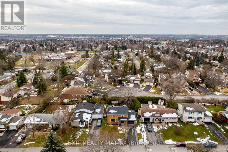 29137986/130-banning-road/glencairnhazeldean/ottawa/ontario/K2L1C4_38