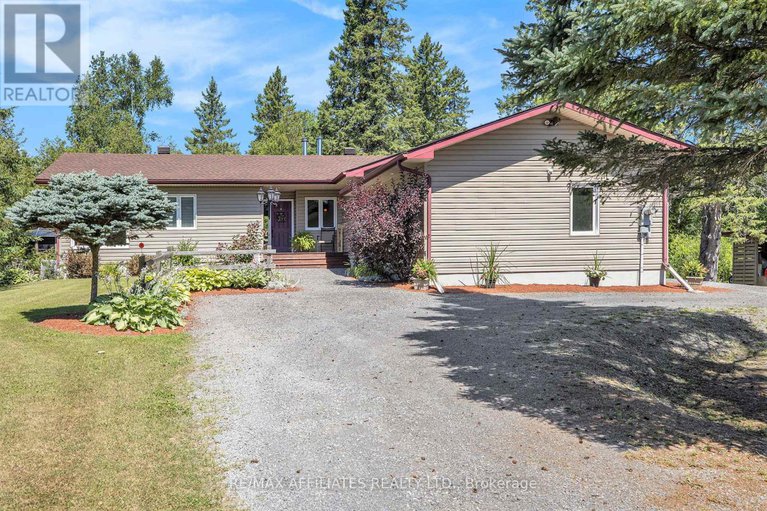 28652635/8185-jock-trail/goulbourn-twp-from-franktown-rdsouth-to-rideau/ottawa/ontario/K0A2Z0_2