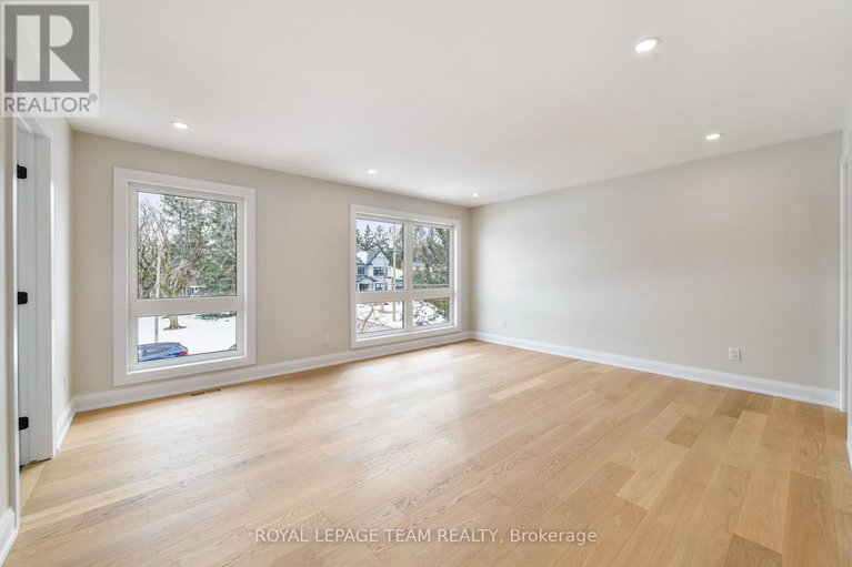 29152397/845-melfa-crescent/mooneys-bay/ottawa/ontario/K2C0P5_25